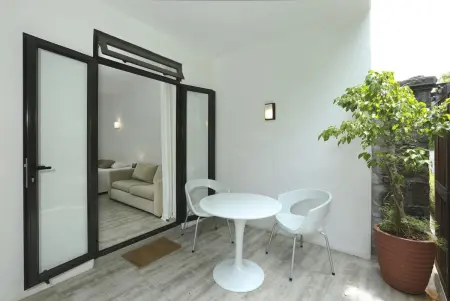 Studio 40 m² à Moka avec terrasse et vue montagne : photo 3
