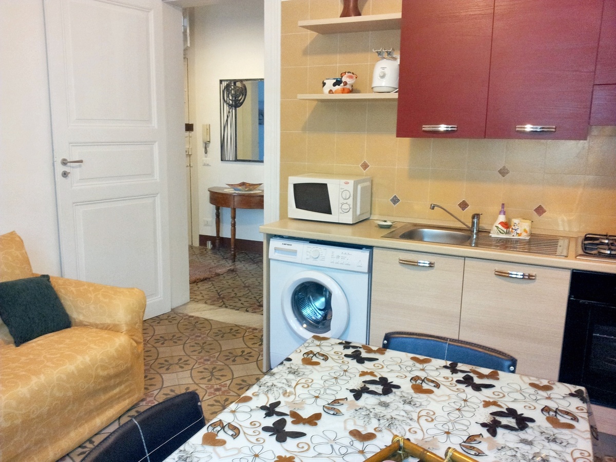 Appartement 75 m² – 3 chambres, balcon à Trapani - Photo 1