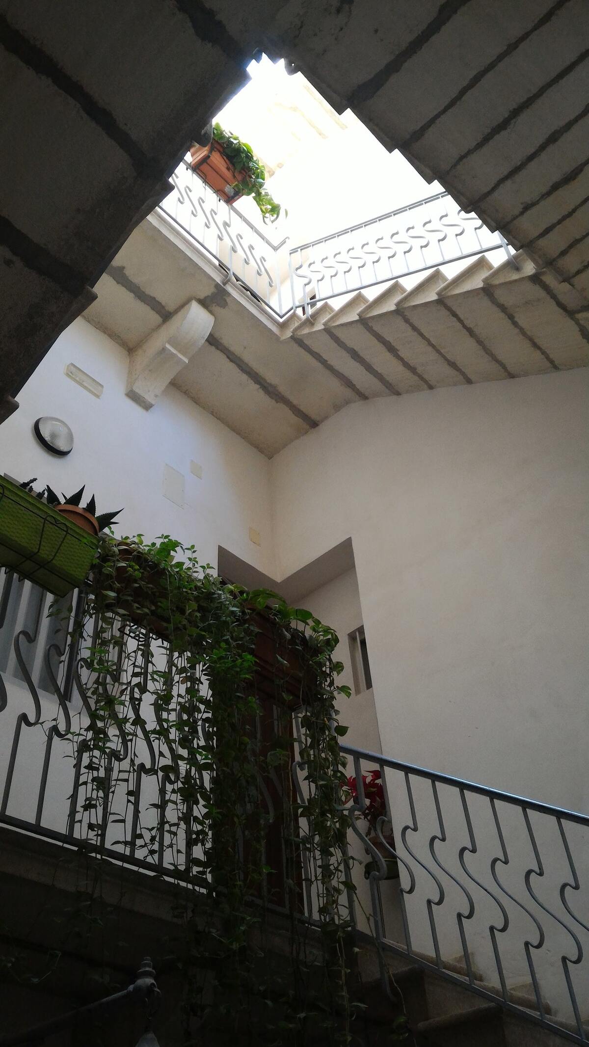 Appartement 75 m² – 3 chambres, balcon à Trapani - Photo 21