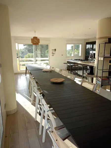 Villa 8 chambres à Mouriès avec piscine privée et vue montagne : photo 3