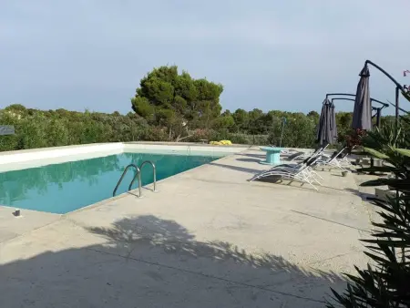 Villa 8 chambres à Mouriès avec piscine privée et vue montagne : photo 4