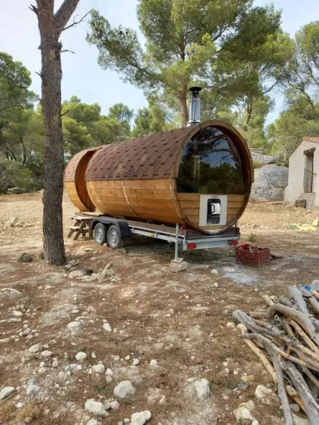 Villa 8 chambres à Mouriès avec piscine privée et vue montagne : photo 23