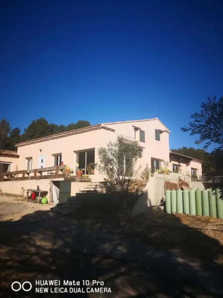 Villa 8 chambres à Mouriès avec piscine privée et vue montagne : photo 27