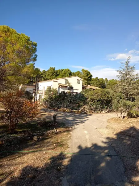 Villa 8 chambres à Mouriès avec piscine privée et vue montagne : photo 39
