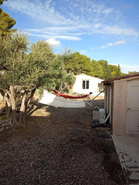 Villa 8 chambres à Mouriès avec piscine privée et vue montagne : photo 48