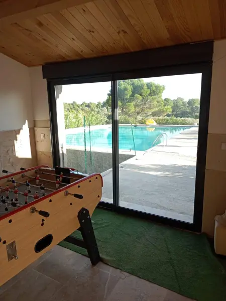 Villa 8 chambres à Mouriès avec piscine privée et vue montagne : photo 58