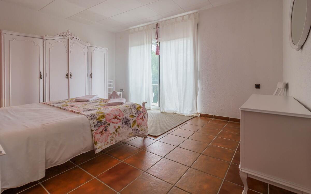Villa 400 m² avec piscine privée à Can Trabal - Photo 18