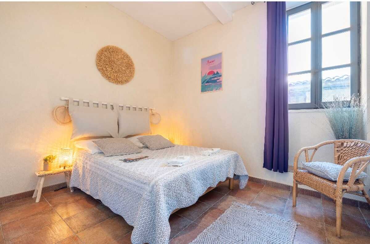 Maison 6 chambres Montfrin, 15 personnes, terrasse - Photo 7