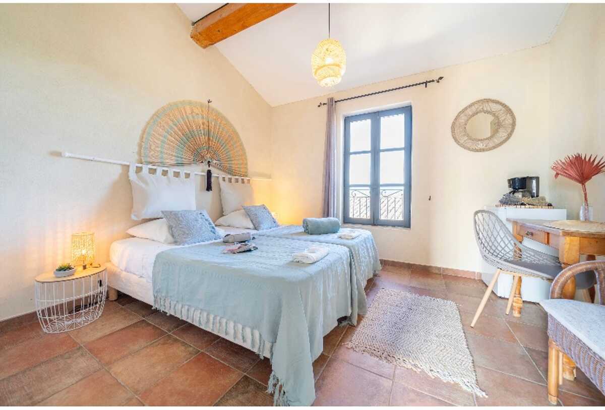 Maison 6 chambres Montfrin, 15 personnes, terrasse - Photo 13