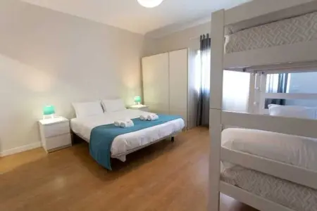 Maison 4 chambres avec piscine partagée à Atalaia, 14 pers. : photo 19