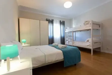 Maison 4 chambres avec piscine partagée à Atalaia, 14 pers. : photo 20