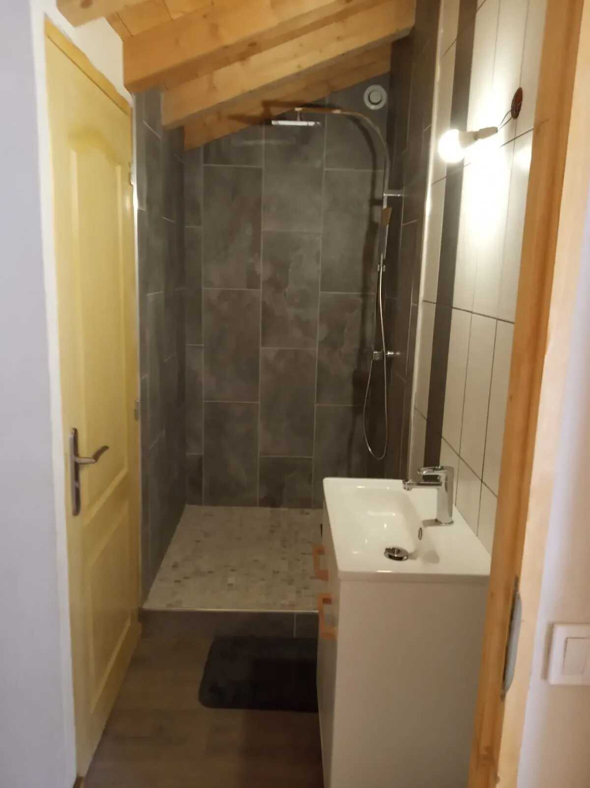 Appartement 4 pers. à Séez, balcon et parking inclus - Photo 8
