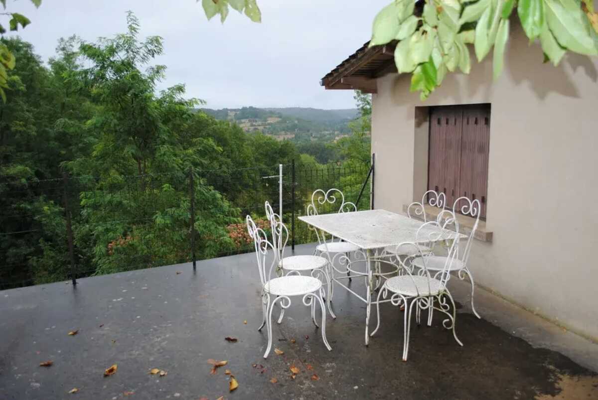 Maison chaleureuse en Pays-de-Belvès avec terrasse et jardin - Photo 10