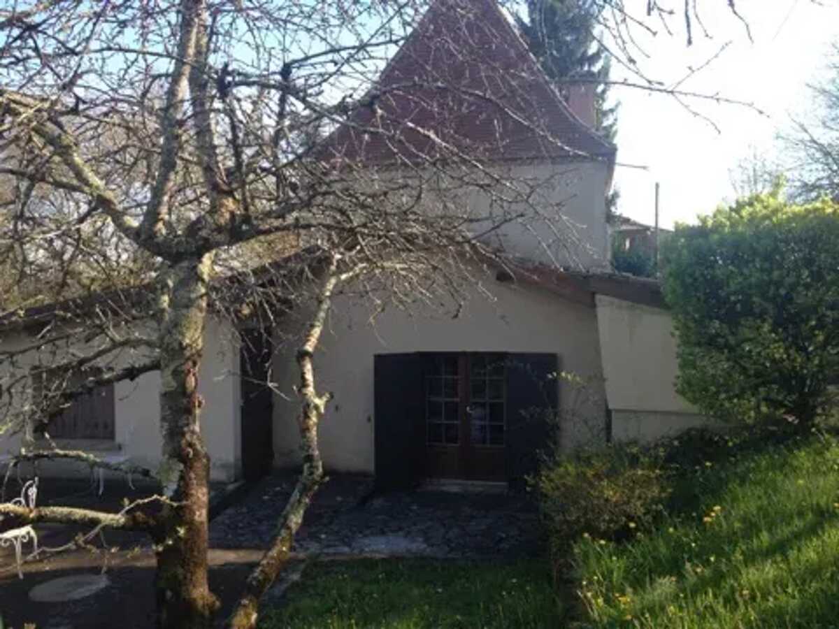 Maison chaleureuse en Pays-de-Belvès avec terrasse et jardin - Photo 13
