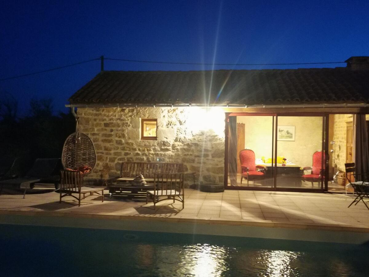 Studio 32 m² à Bio, terrasse avec piscine partagée - Photo 3