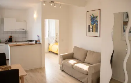Appartement 38 m² à Rosny-sous-Bois avec vue ville et jardin : photo 2