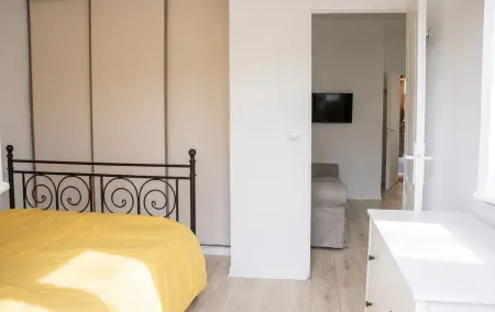 Appartement 38 m² à Rosny-sous-Bois avec vue ville et jardin : photo 4