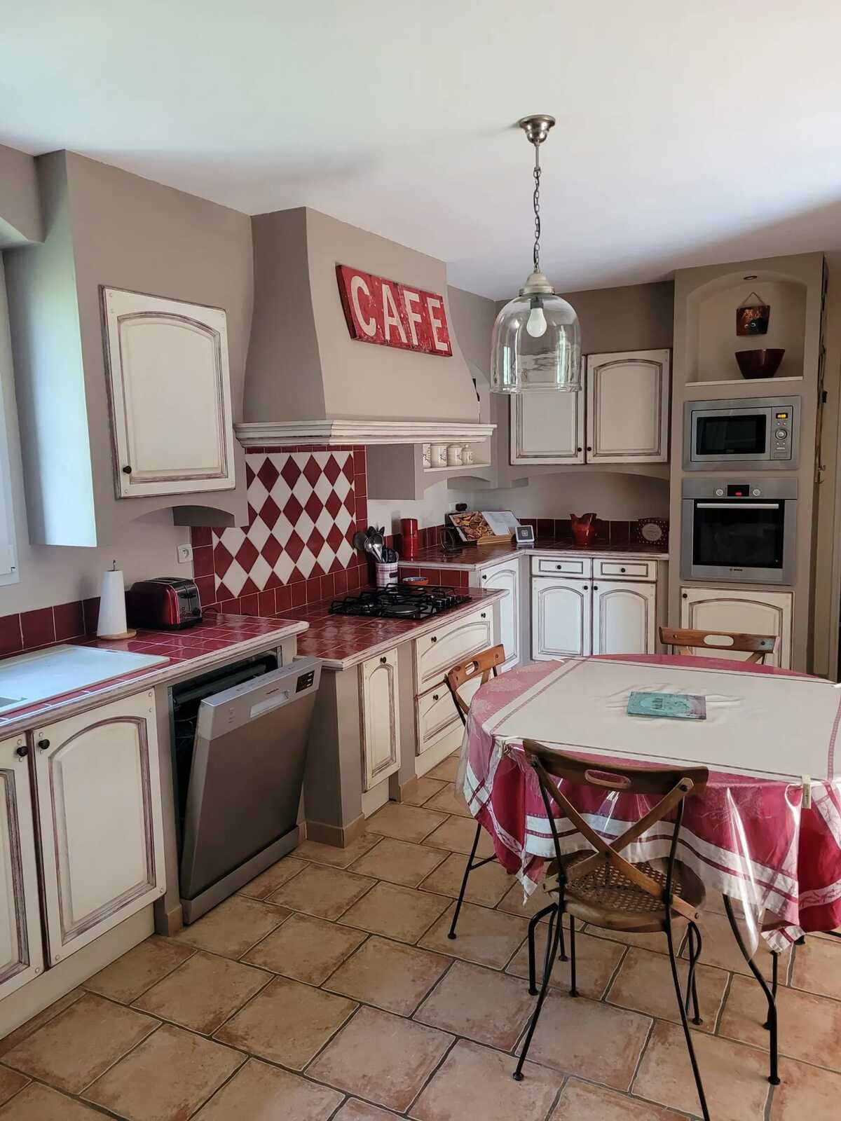 Villa provençale 150 m² à Arles - Piscine privée et jardin - Photo 4