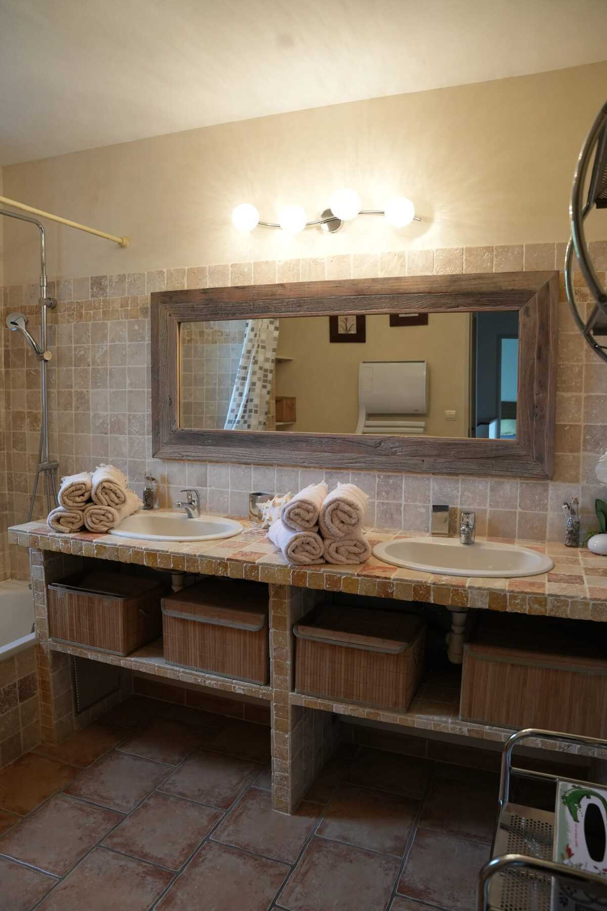 Villa provençale 150 m² à Arles - Piscine privée et jardin - Photo 6