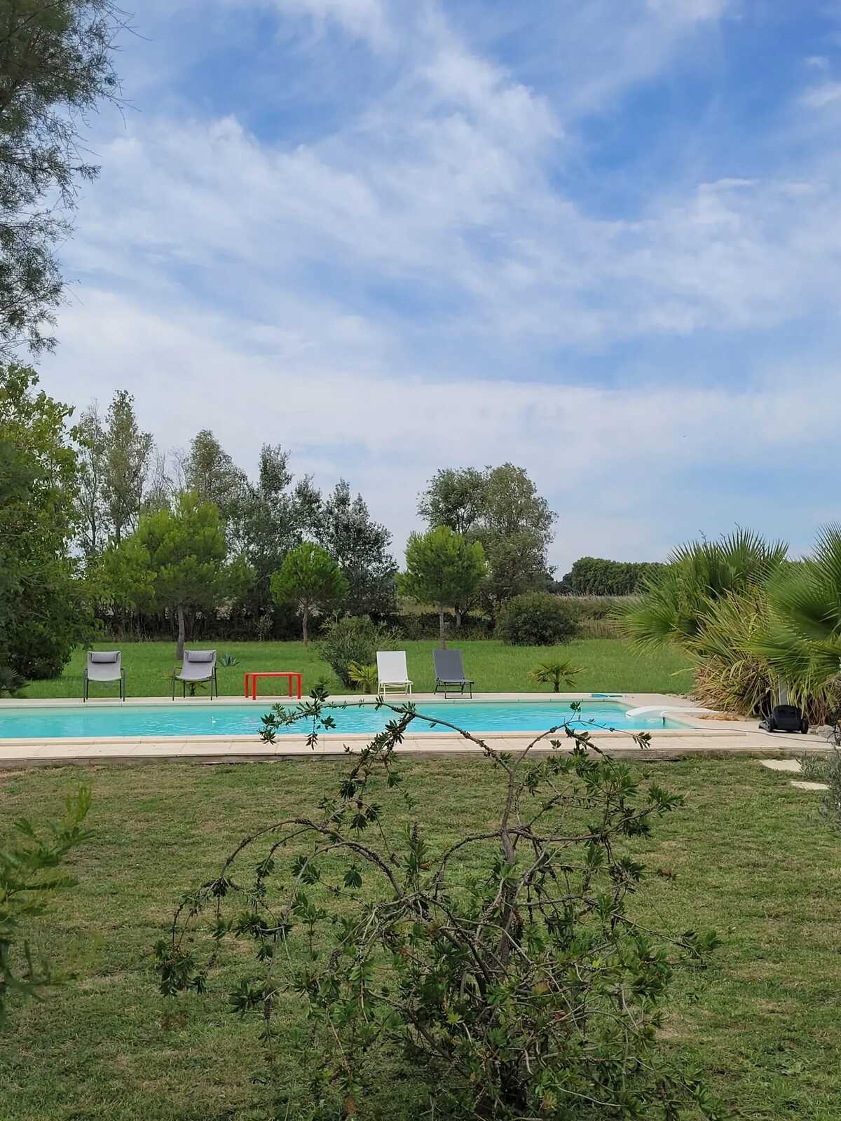 Villa provençale 150 m² à Arles - Piscine privée et jardin - Photo 17