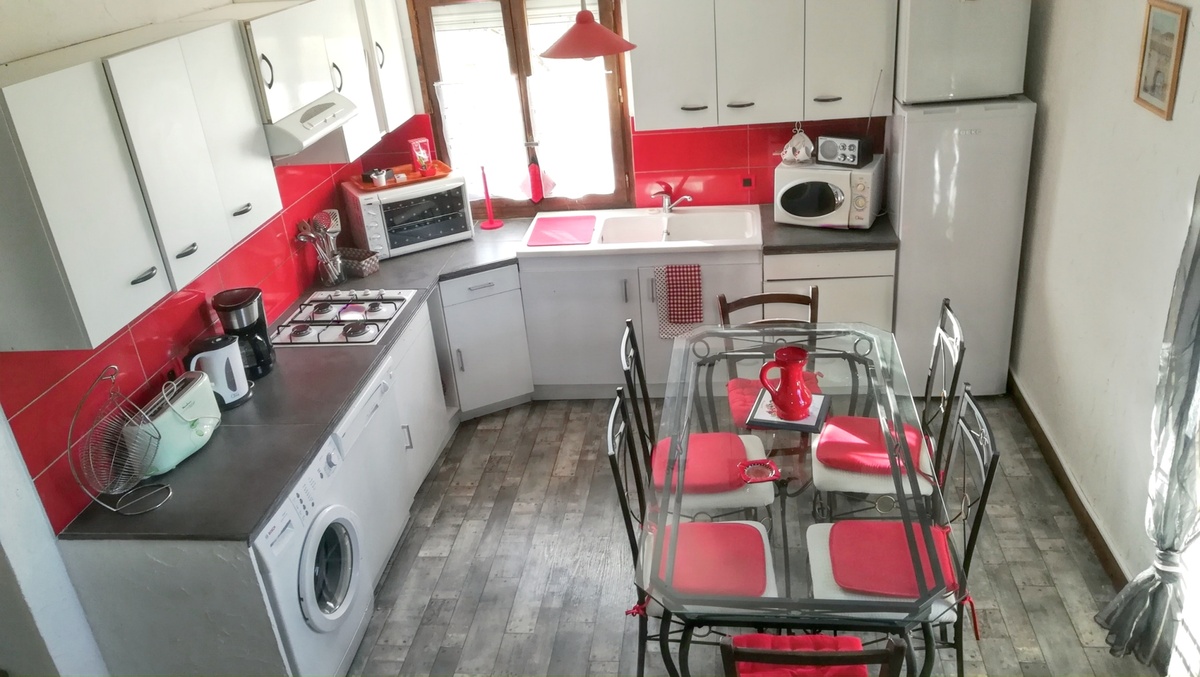 Appartement 6 personnes à Villeneuve, terrasse et jardin - Photo 3