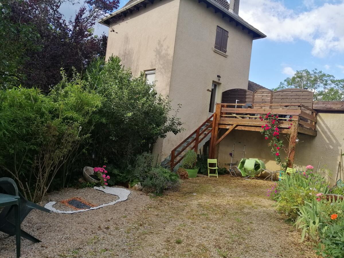 Appartement 6 personnes à Villeneuve, terrasse et jardin - Photo 23