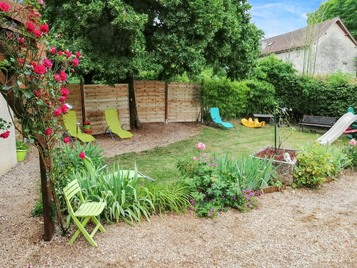 Appartement 6 personnes à Villeneuve, terrasse et jardin - Photo 28