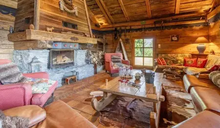Chalet spacieux à Saint-Nicolas-la-Chapelle avec cheminée - Photo 17