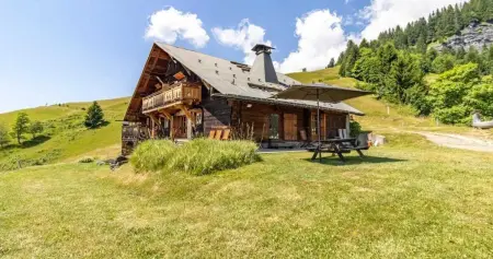 Chalet spacieux à Saint-Nicolas-la-Chapelle avec cheminée - Photo 47