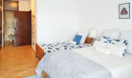 Maison 4 chambres à Loulé avec piscine partagée et vue mer : photo 15