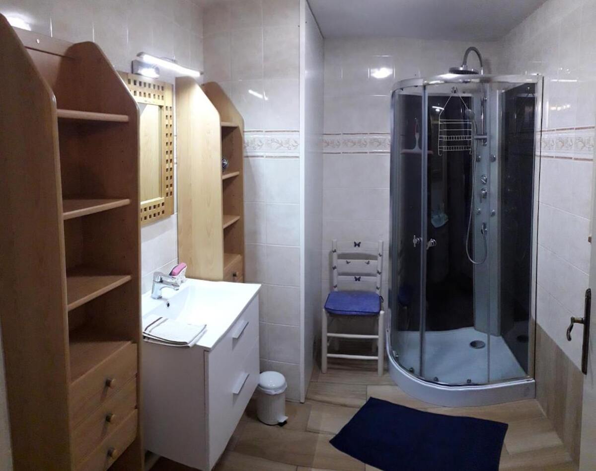 Maison 8 personnes, jardin privé et spa à La Porte-du-Der - Photo 9