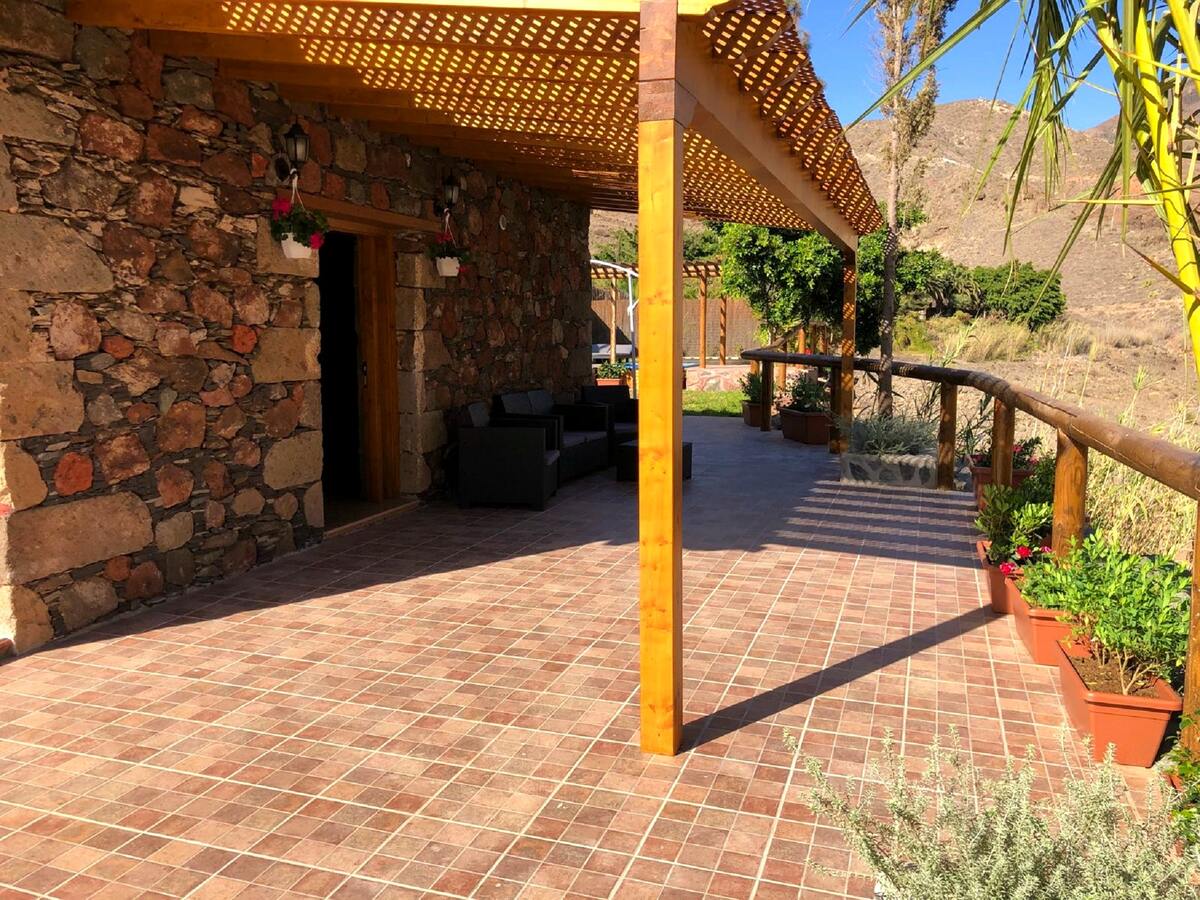 Maison 60 m² avec jacuzzi à San Bartolomé de Tirajana - Photo 9