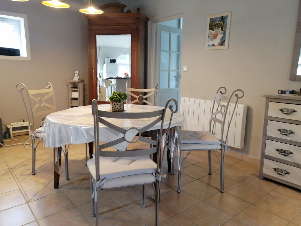 Maison 44 m² à Sisteron, terrasse et jardin clos - Photo 2