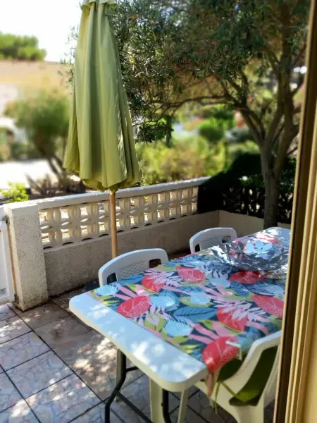 Maison charmante à Gruissan avec piscine partagée - Photo 15