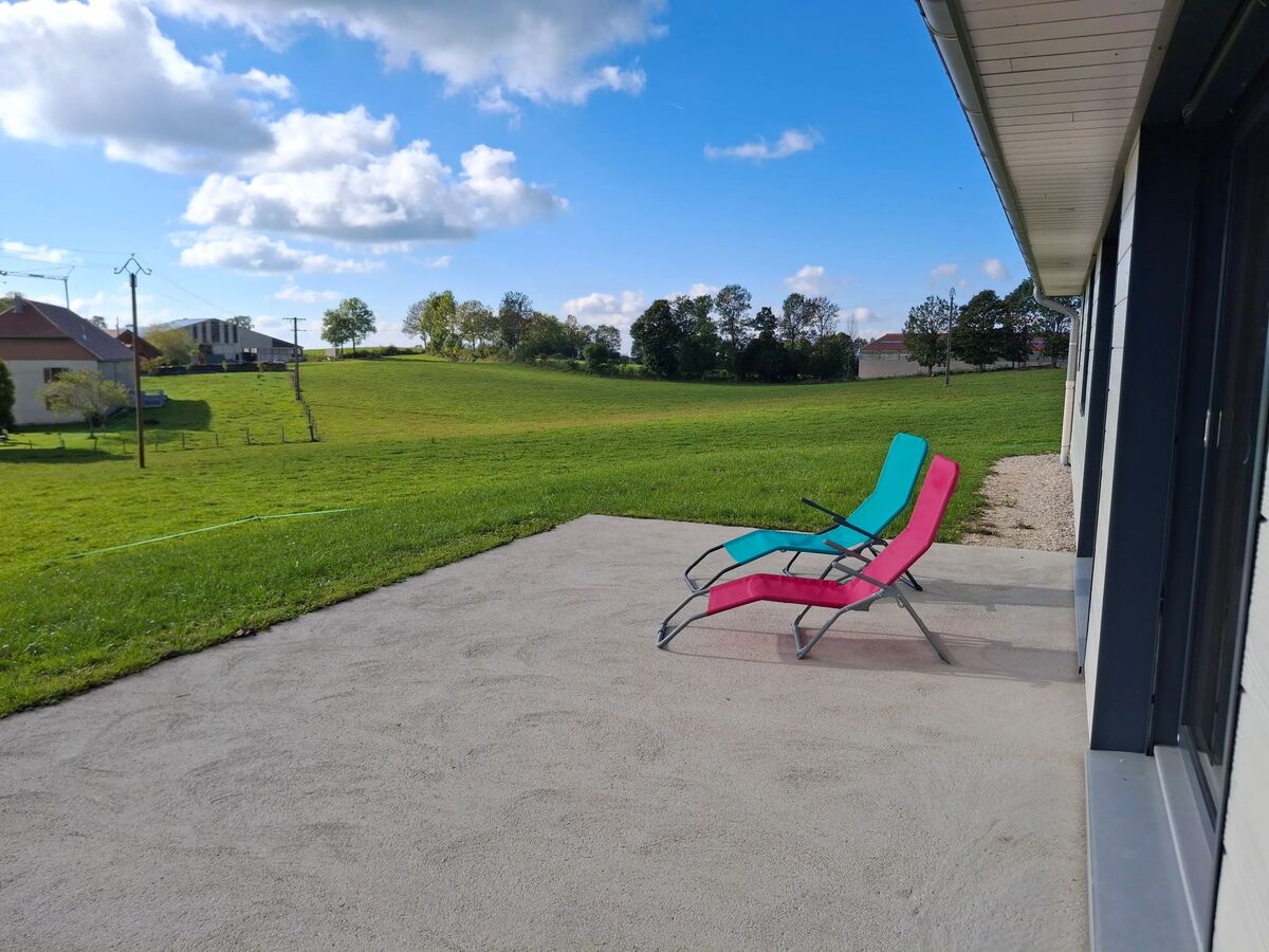Maison 9 personnes avec piste de pétanque à Cerniébaud - Photo 2