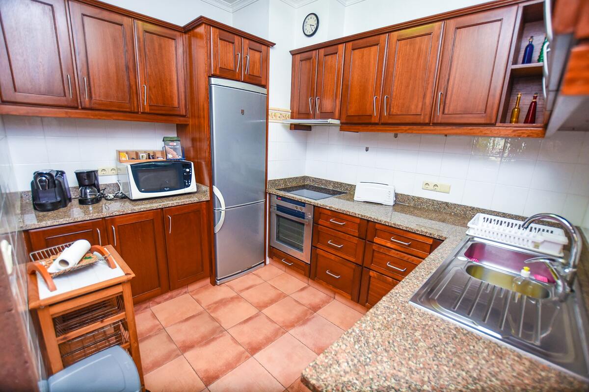 Maison 160 m² à Funchal, vue ville et terrasse barbecue - Photo 5