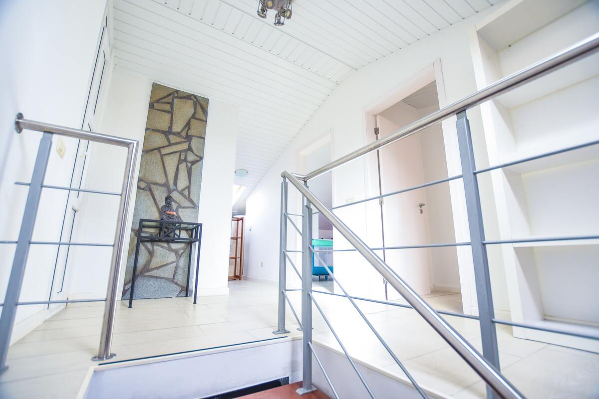 Maison 160 m² à Funchal, vue ville et terrasse barbecue - Photo 27