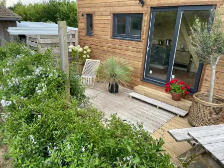 Chalet avec terrasse et jardin à Sainte-Marie-du-Mont, 2 chambres : photo 4
