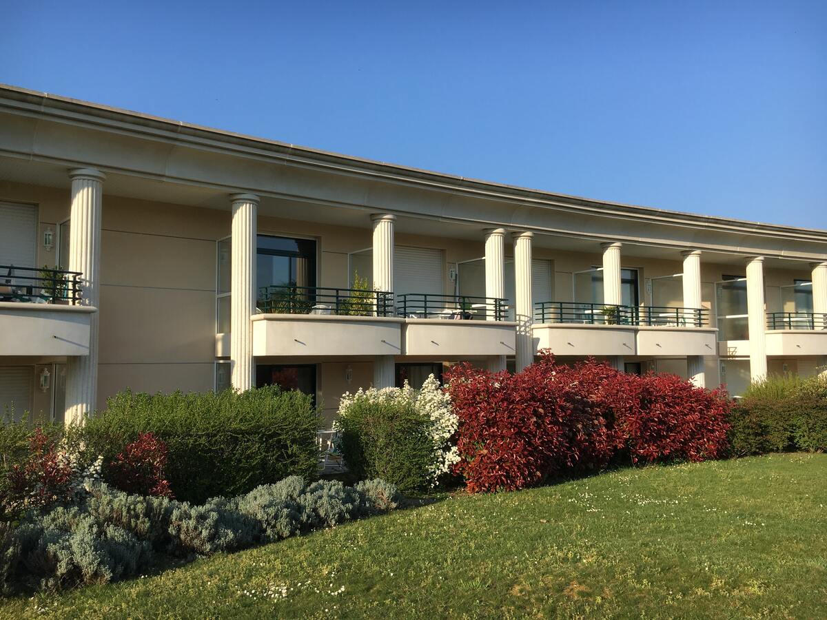 Appartement 47 m² avec terrasse vue piscine à Saint-André-des-Eaux - Photo 1