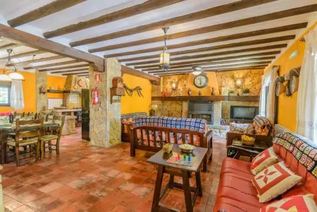 Villa spacieuse avec piscine à Priego de Córdoba - 350 m² - Photo 34