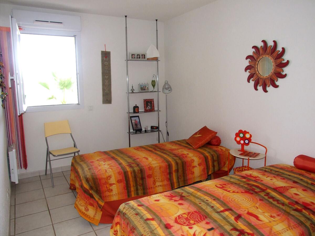 Appartement 2 chambres à Fréjus avec terrasse et piscine - Photo 8