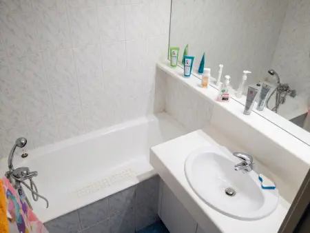 Appartement 35 m² à Fréjus avec vue montagne et balcon : photo 24