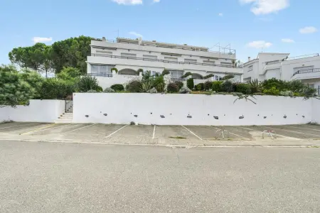 Appartement face à la mer à Llançà, terrasse et piscine partagée : photo 11