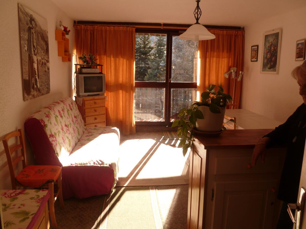 Maison 38 m² au pied des pistes, parking et casier à skis - Photo 2