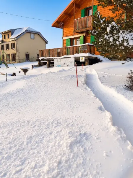 Chalet 3 chambres avec jardin et terrasse à La Longeville : photo 16