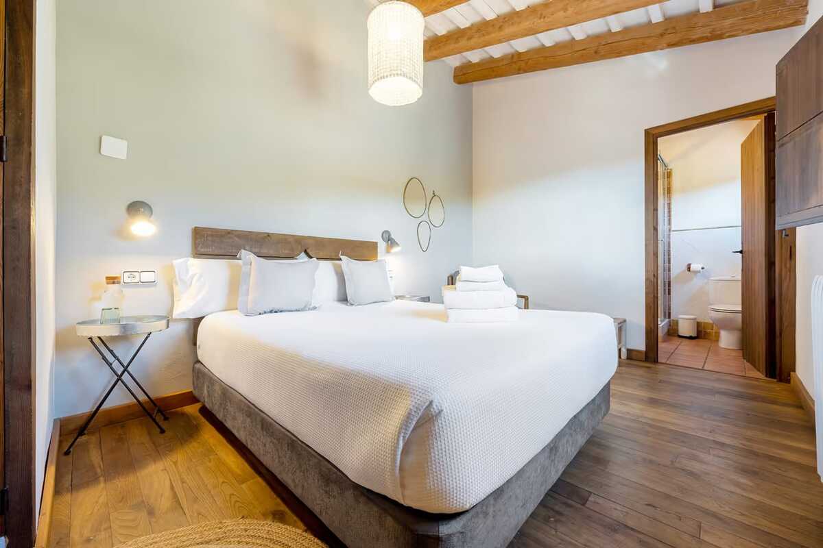 Maison 230 m² piscine privée, 5 chambres à Rojals - Photo 34
