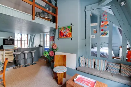 Appartement 50 m² avec cour végétale clôturée à Troyes : photo 2