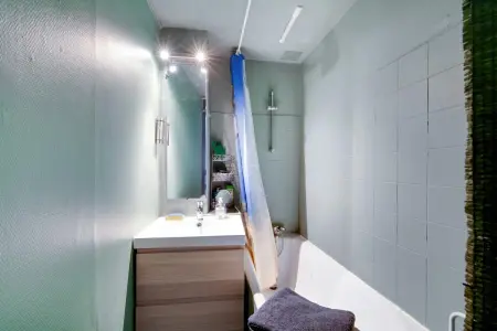 Appartement 50 m² avec cour végétale clôturée à Troyes : photo 9