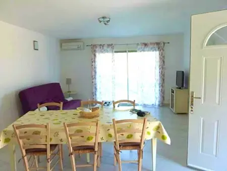 Maison confortable avec vue sur la mer et la montagne à Oletta. - Photo 7