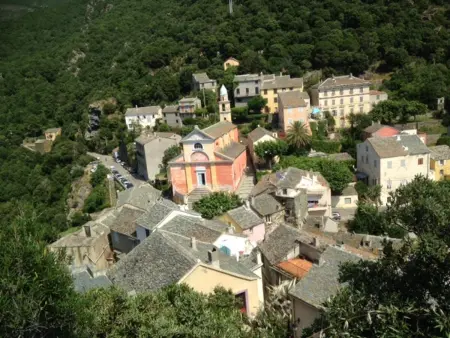 Maison confortable avec vue sur la mer et la montagne à Oletta. - Photo 22